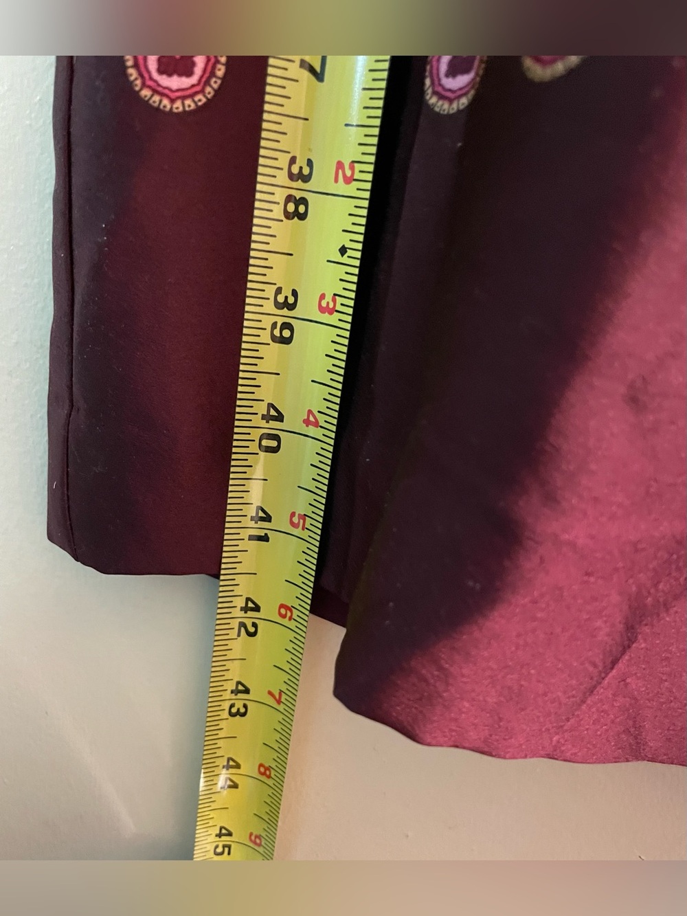 Ann Taylor The Wide-Leg Pant in Satin Geo Print - Poised Plum
SIZE 8 *NWT* - Picture 13 of 16